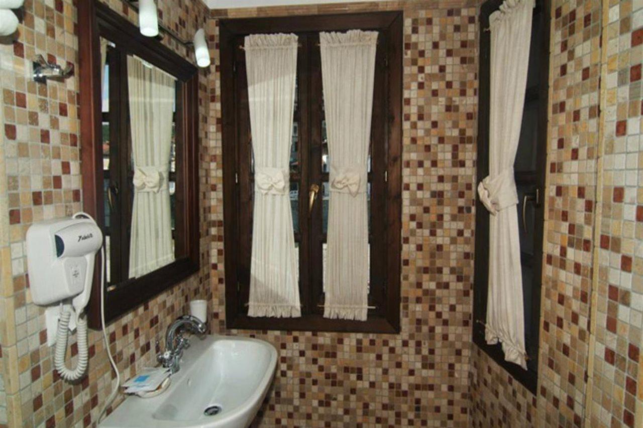 Boutique Hotel Muzaka Berat Dış mekan fotoğraf