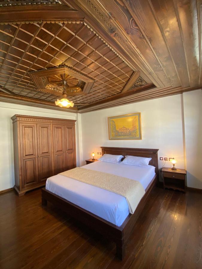 Boutique Hotel Muzaka Berat Dış mekan fotoğraf