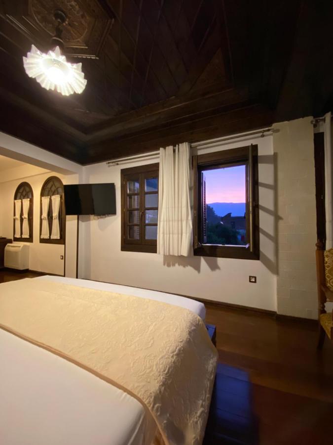 Boutique Hotel Muzaka Berat Dış mekan fotoğraf