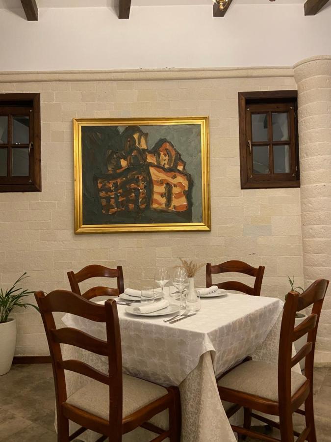 Boutique Hotel Muzaka Berat Dış mekan fotoğraf