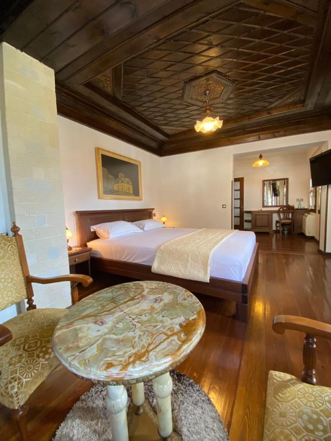 Boutique Hotel Muzaka Berat Dış mekan fotoğraf