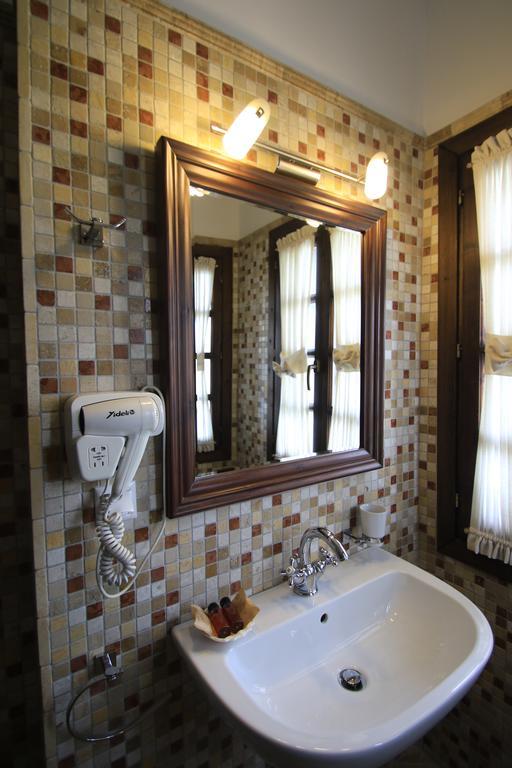 Boutique Hotel Muzaka Berat Dış mekan fotoğraf